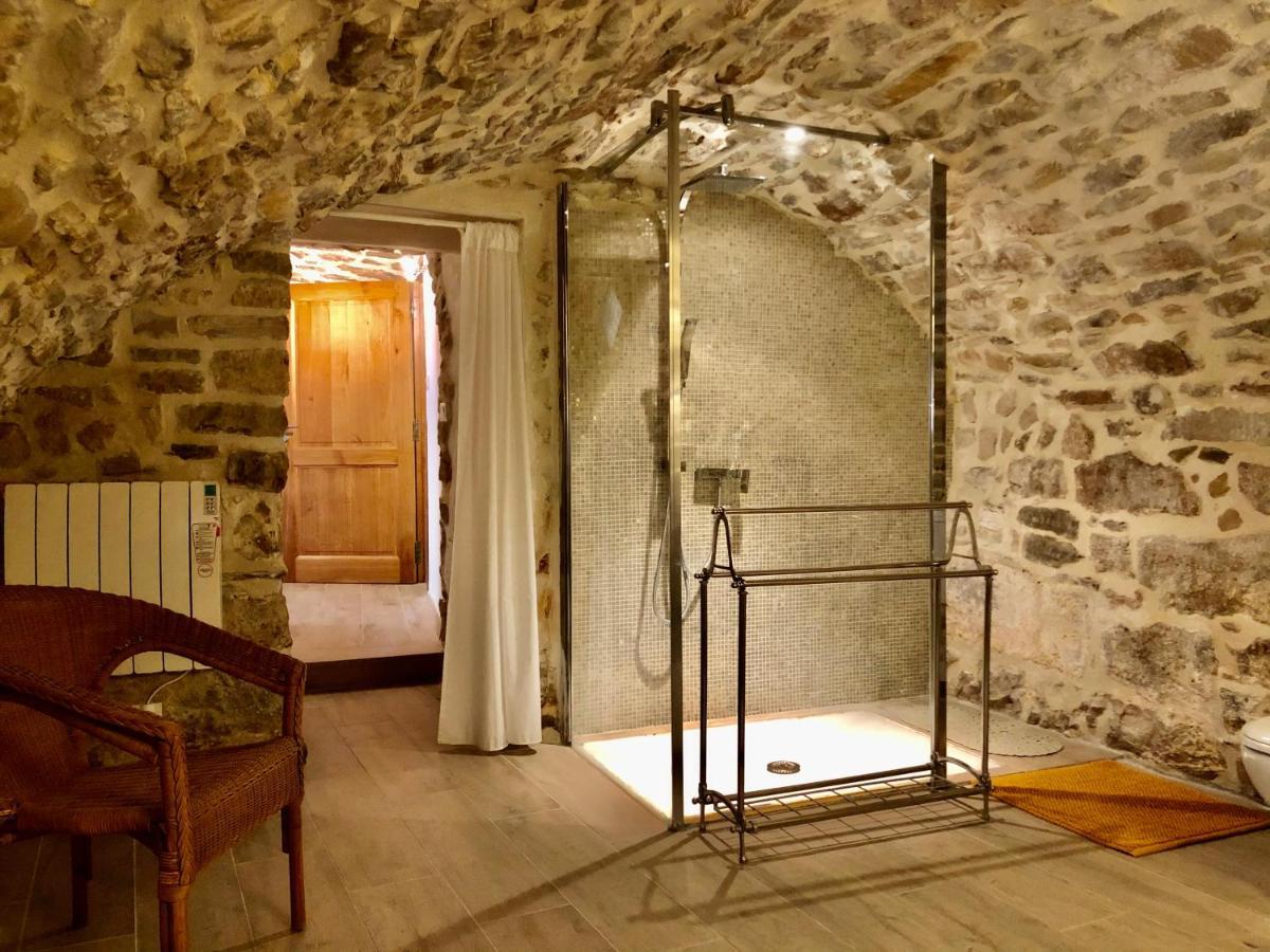 La Maison Des Vendangeurs - Table D'Hotes Le Soir Du Jeudi Au Dimanche- Jacuzzi - Balneo Spa - Acces Piscine Pour Toutes Les Chambres Sauf Studio Coquet- Piscine De Mai A Mi-Octobre Martignargues Eksteriør bilde